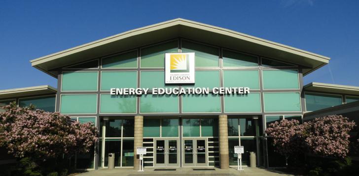 Tour SCE's the Energy Education Center, Tulare, California, February 20